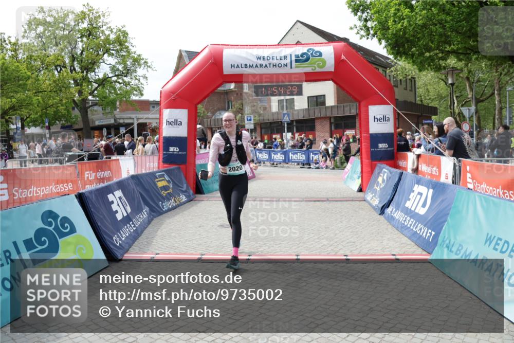 10.05.2026 - 8. Wedeler Halbmarathon Yannick Fuchs http://msf.ph/oto/9735002 10.05.2026 11:54:28 Ziel 5, 2020 meine-sportfotos.de