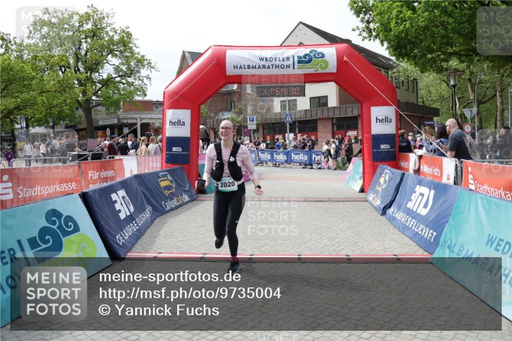 10.05.2026 - 8. Wedeler Halbmarathon Yannick Fuchs http://msf.ph/oto/9735004 10.05.2026 11:54:28 Ziel 5, 2020 meine-sportfotos.de