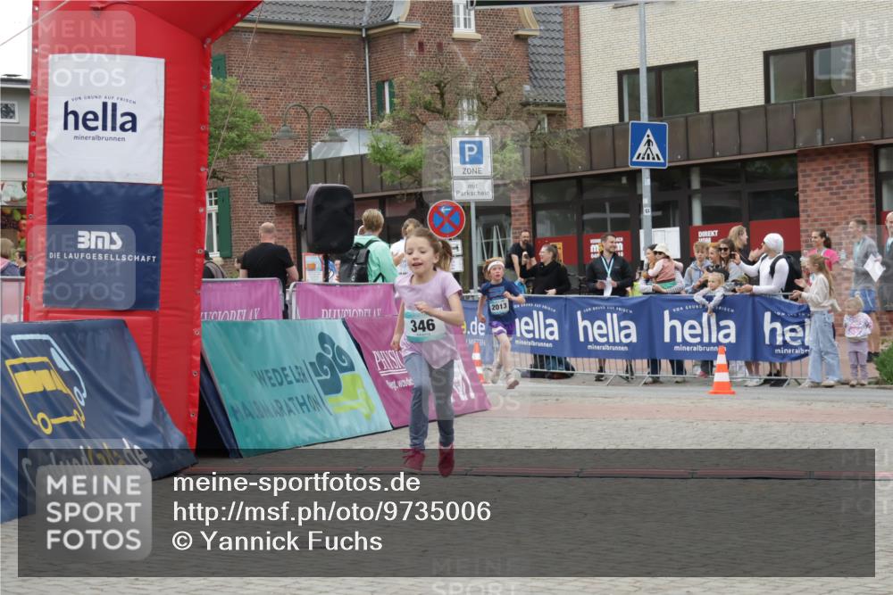 10.05.2026 - 8. Wedeler Halbmarathon Yannick Fuchs http://msf.ph/oto/9735006 10.05.2026 12:48:12 Ziel 346, 408, 795, 2013, 2116 meine-sportfotos.de