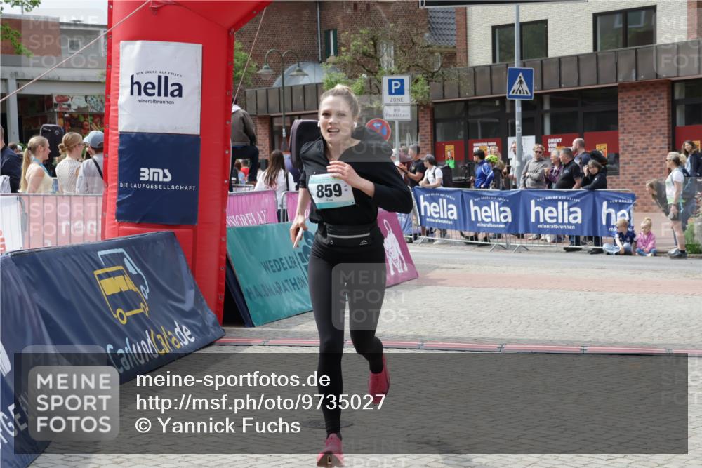 10.05.2026 - 8. Wedeler Halbmarathon Yannick Fuchs http://msf.ph/oto/9735027 10.05.2026 11:54:35 Ziel 859 meine-sportfotos.de