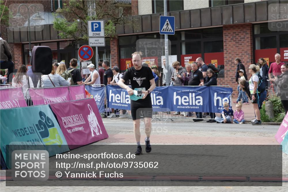 10.05.2026 - 8. Wedeler Halbmarathon Yannick Fuchs http://msf.ph/oto/9735062 10.05.2026 11:54:41 Ziel 96 meine-sportfotos.de