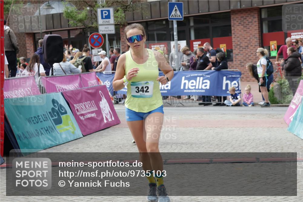 10.05.2026 - 8. Wedeler Halbmarathon Yannick Fuchs http://msf.ph/oto/9735103 10.05.2026 11:54:48 Ziel 96, 342, 2124 meine-sportfotos.de