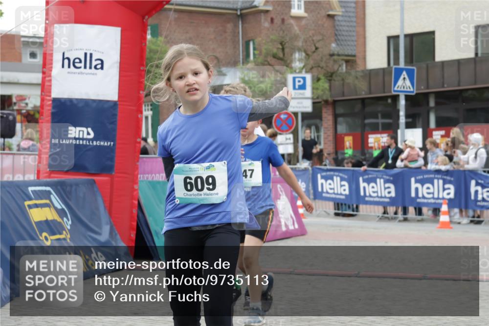 10.05.2026 - 8. Wedeler Halbmarathon Yannick Fuchs http://msf.ph/oto/9735113 10.05.2026 12:48:27 Ziel 147, 607, 609, 728, 2095 meine-sportfotos.de