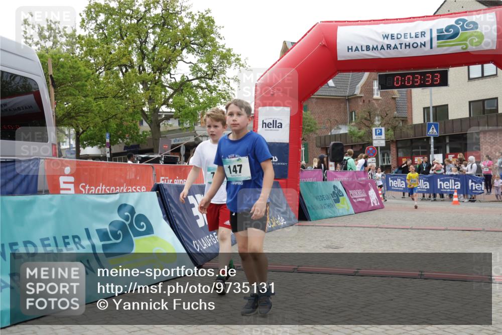 10.05.2026 - 8. Wedeler Halbmarathon Yannick Fuchs http://msf.ph/oto/9735131 10.05.2026 12:48:30 Ziel 147, 519, 609, 728, 2066, 2095, 2150 meine-sportfotos.de