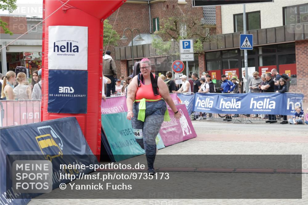 10.05.2026 - 8. Wedeler Halbmarathon Yannick Fuchs http://msf.ph/oto/9735173 10.05.2026 11:55:02 Ziel 941, 942, 984 meine-sportfotos.de