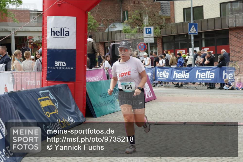 10.05.2026 - 8. Wedeler Halbmarathon Yannick Fuchs http://msf.ph/oto/9735218 10.05.2026 11:55:10 Ziel 754 meine-sportfotos.de