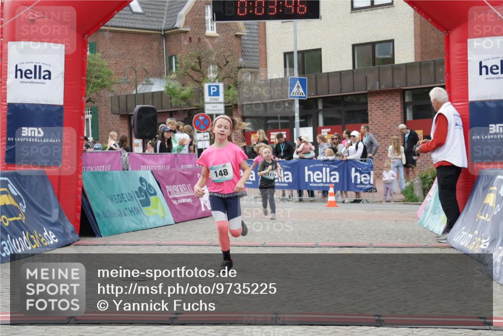 10.05.2026 - 8. Wedeler Halbmarathon Yannick Fuchs http://msf.ph/oto/9735225 10.05.2026 12:48:42 Ziel 148, 197, 825, 2110, 2111, 2170 meine-sportfotos.de