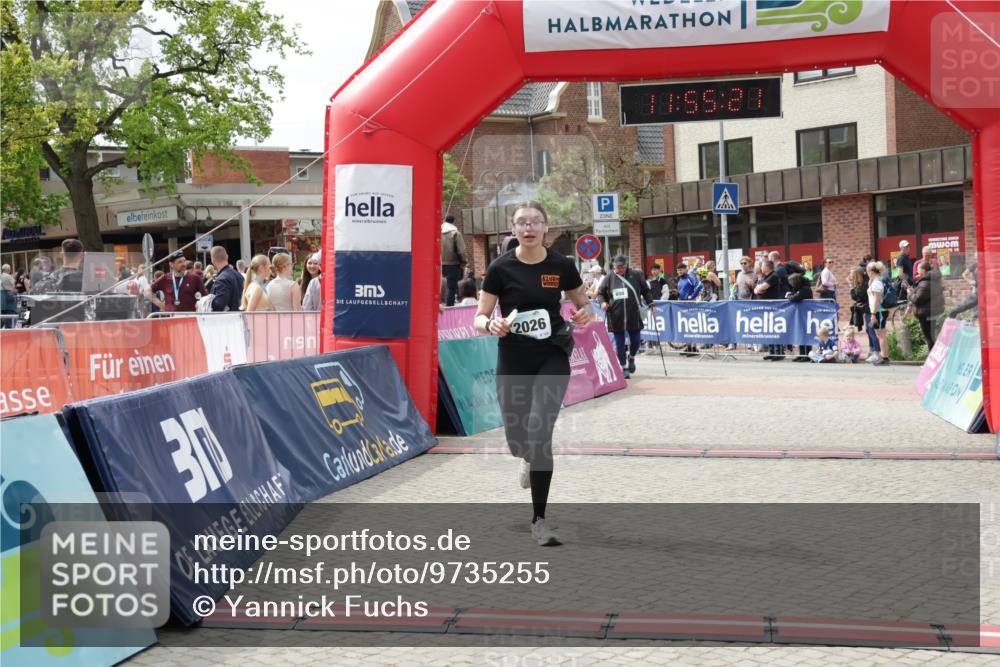 10.05.2026 - 8. Wedeler Halbmarathon Yannick Fuchs http://msf.ph/oto/9735255 10.05.2026 11:55:19 Ziel 2026 meine-sportfotos.de