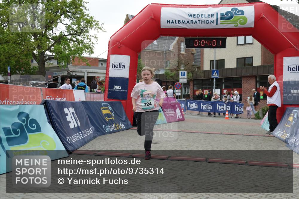 10.05.2026 - 8. Wedeler Halbmarathon Yannick Fuchs http://msf.ph/oto/9735314 10.05.2026 12:48:57 Ziel 724 meine-sportfotos.de