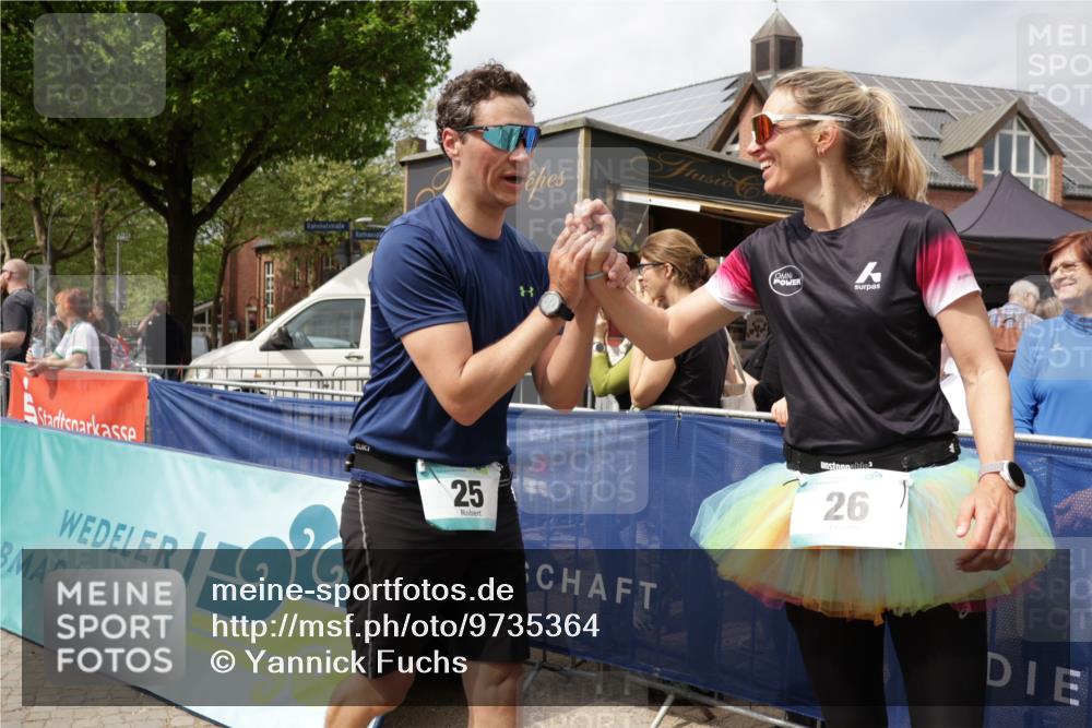 10.05.2026 - 8. Wedeler Halbmarathon Yannick Fuchs http://msf.ph/oto/9735364 10.05.2026 11:55:34 Ziel 25, 767, 987 meine-sportfotos.de