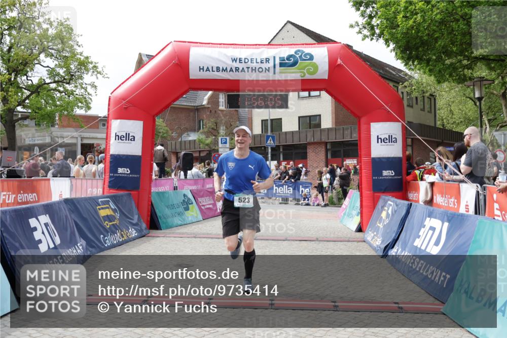 10.05.2026 - 8. Wedeler Halbmarathon Yannick Fuchs http://msf.ph/oto/9735414 10.05.2026 11:56:03 Ziel 523 meine-sportfotos.de