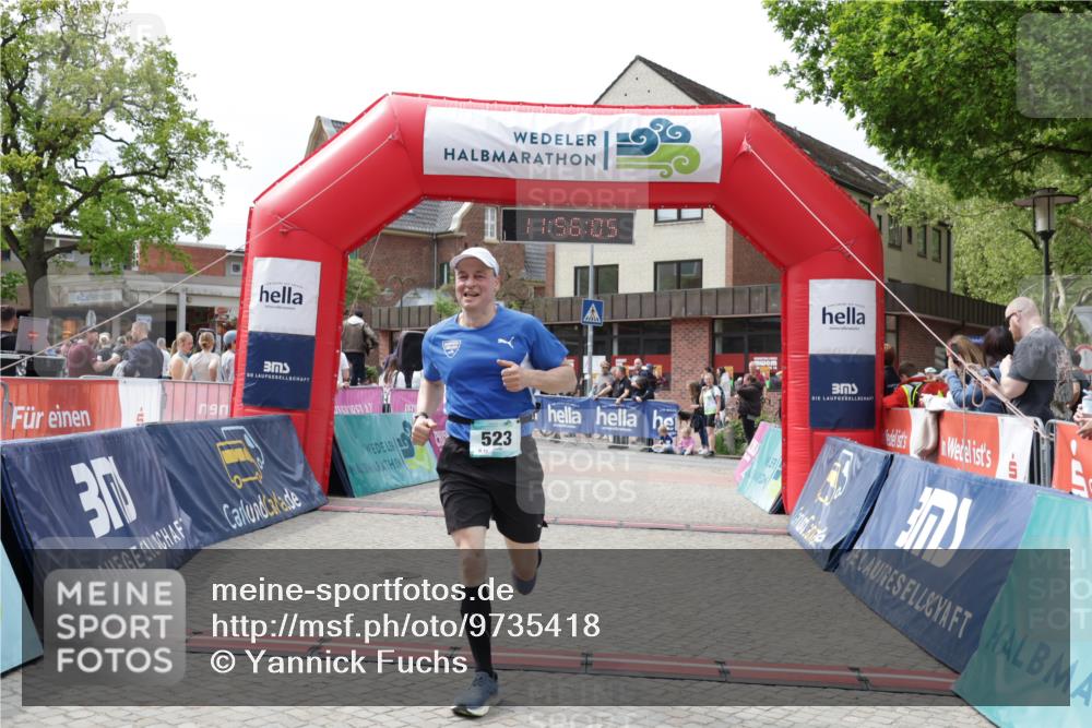 10.05.2026 - 8. Wedeler Halbmarathon Yannick Fuchs http://msf.ph/oto/9735418 10.05.2026 11:56:03 Ziel 523 meine-sportfotos.de
