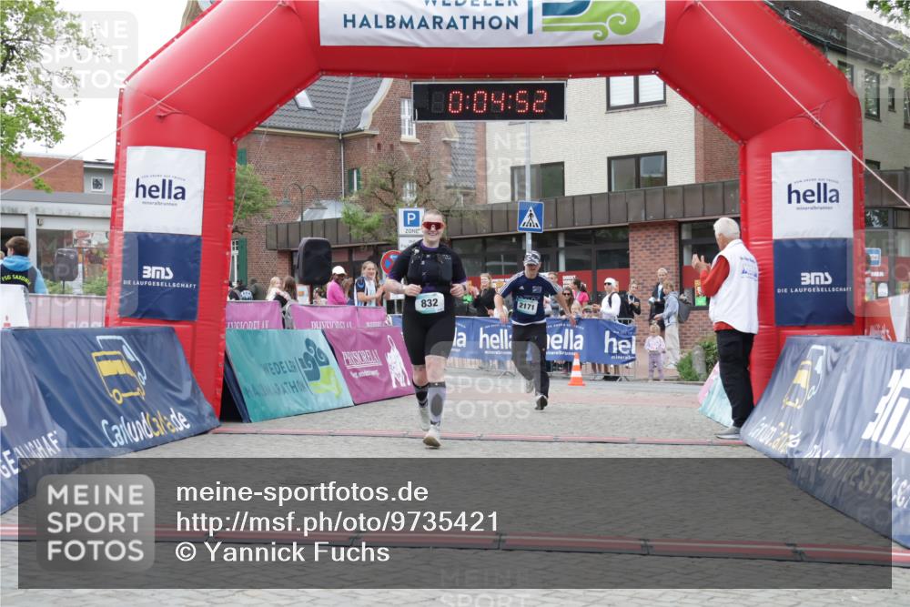 10.05.2026 - 8. Wedeler Halbmarathon Yannick Fuchs http://msf.ph/oto/9735421 10.05.2026 12:49:48 Ziel 832, 2171 meine-sportfotos.de