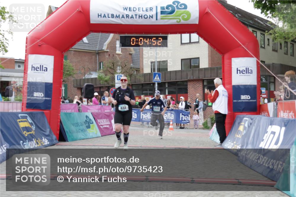 10.05.2026 - 8. Wedeler Halbmarathon Yannick Fuchs http://msf.ph/oto/9735423 10.05.2026 12:49:48 Ziel 832, 2171 meine-sportfotos.de