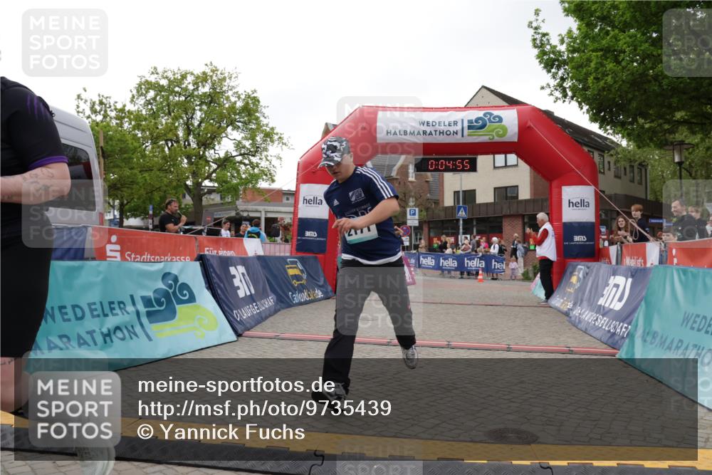 10.05.2026 - 8. Wedeler Halbmarathon Yannick Fuchs http://msf.ph/oto/9735439 10.05.2026 12:49:51 Ziel 832, 2171 meine-sportfotos.de