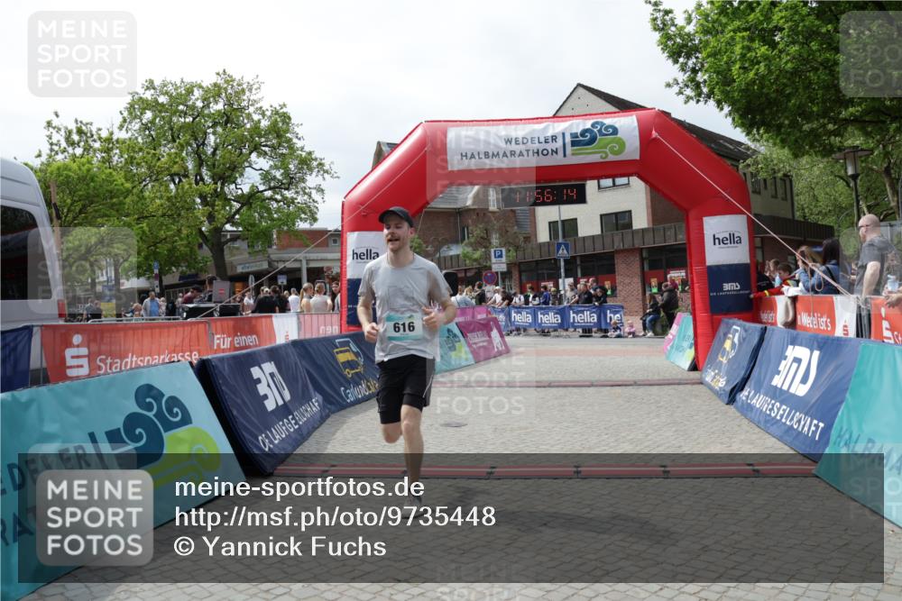 10.05.2026 - 8. Wedeler Halbmarathon Yannick Fuchs http://msf.ph/oto/9735448 10.05.2026 11:56:12 Ziel 616 meine-sportfotos.de