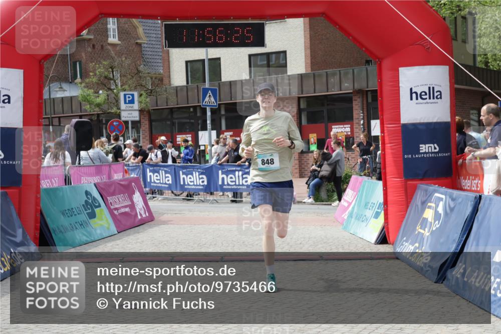 10.05.2026 - 8. Wedeler Halbmarathon Yannick Fuchs http://msf.ph/oto/9735466 10.05.2026 11:56:23 Ziel 848, 2174 meine-sportfotos.de