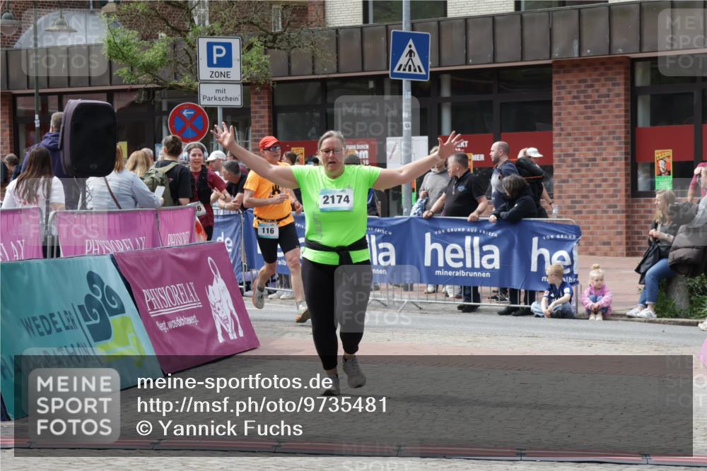 10.05.2026 - 8. Wedeler Halbmarathon Yannick Fuchs http://msf.ph/oto/9735481 10.05.2026 11:56:26 Ziel 116, 746, 848, 2174 meine-sportfotos.de