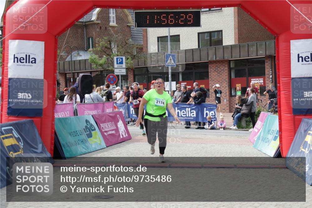 10.05.2026 - 8. Wedeler Halbmarathon Yannick Fuchs http://msf.ph/oto/9735486 10.05.2026 11:56:27 Ziel 116, 746, 848, 2174 meine-sportfotos.de