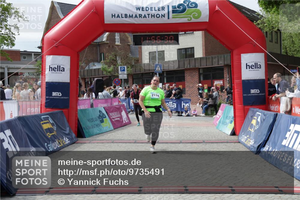 10.05.2026 - 8. Wedeler Halbmarathon Yannick Fuchs http://msf.ph/oto/9735491 10.05.2026 11:56:28 Ziel 116, 746, 848, 2039, 2174 meine-sportfotos.de