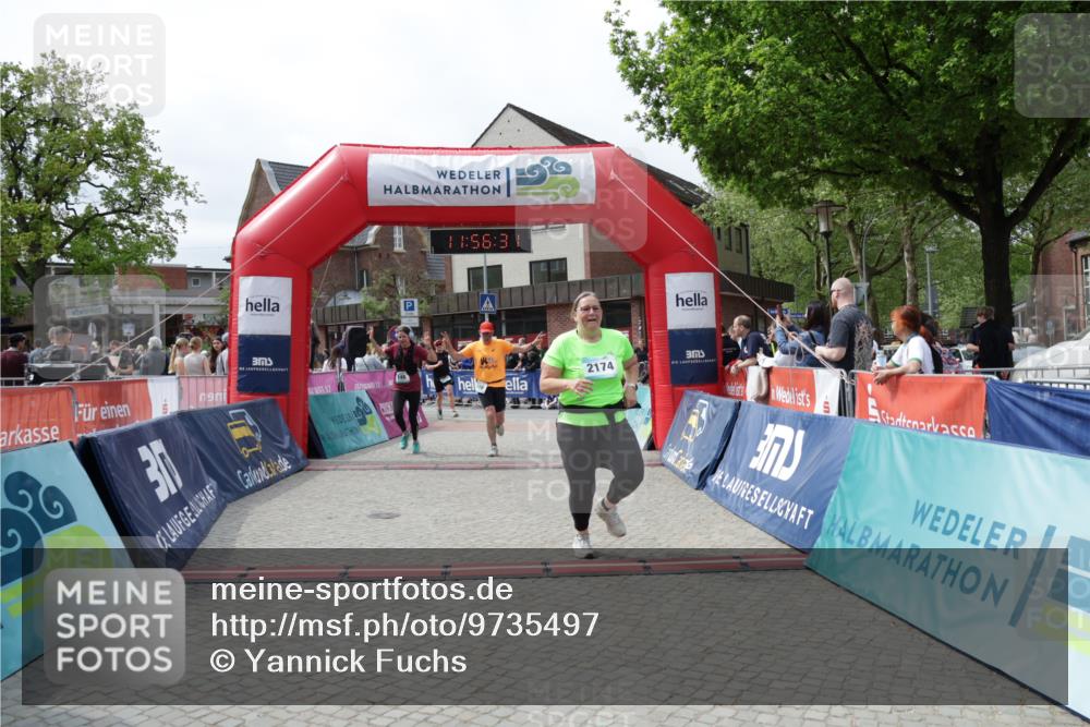 10.05.2026 - 8. Wedeler Halbmarathon Yannick Fuchs http://msf.ph/oto/9735497 10.05.2026 11:56:29 Ziel 116, 746, 2039, 2174 meine-sportfotos.de