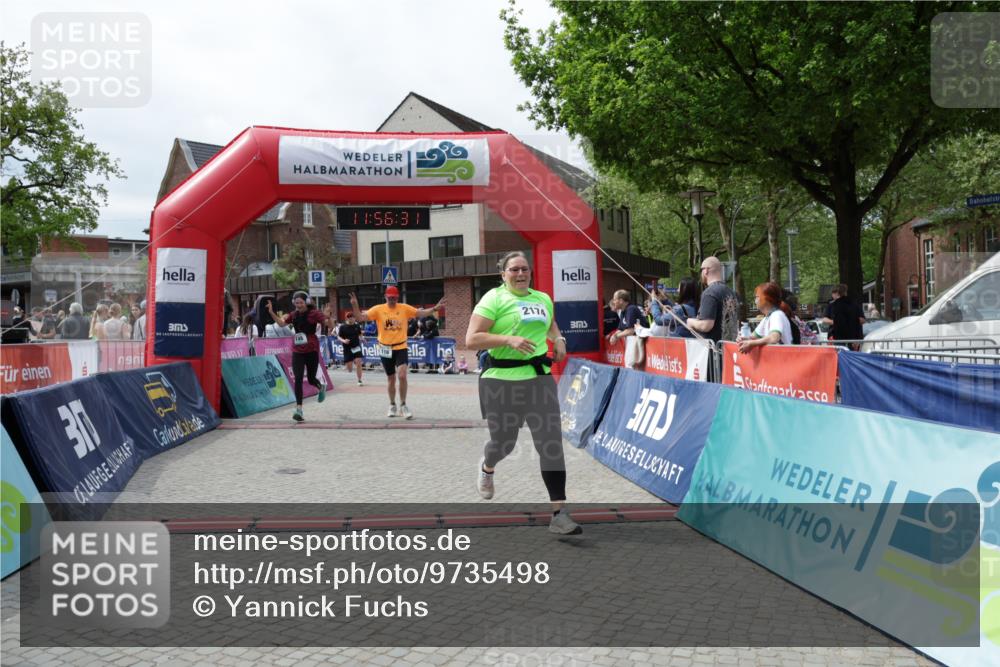 10.05.2026 - 8. Wedeler Halbmarathon Yannick Fuchs http://msf.ph/oto/9735498 10.05.2026 11:56:29 Ziel 116, 746, 2039, 2174 meine-sportfotos.de