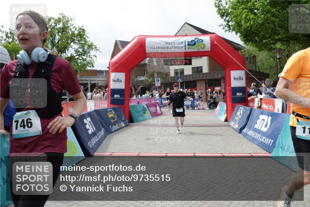 10.05.2026 - 8. Wedeler Halbmarathon Yannick Fuchs http://msf.ph/oto/9735515 10.05.2026 11:56:33 Ziel 116, 538, 746, 2039, 2136, 2174 meine-sportfotos.de