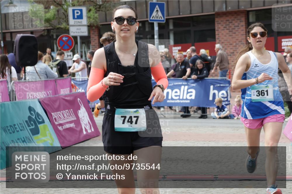 10.05.2026 - 8. Wedeler Halbmarathon Yannick Fuchs http://msf.ph/oto/9735544 10.05.2026 11:56:42 Ziel 293, 361, 538, 587, 747, 2061, 2136 meine-sportfotos.de