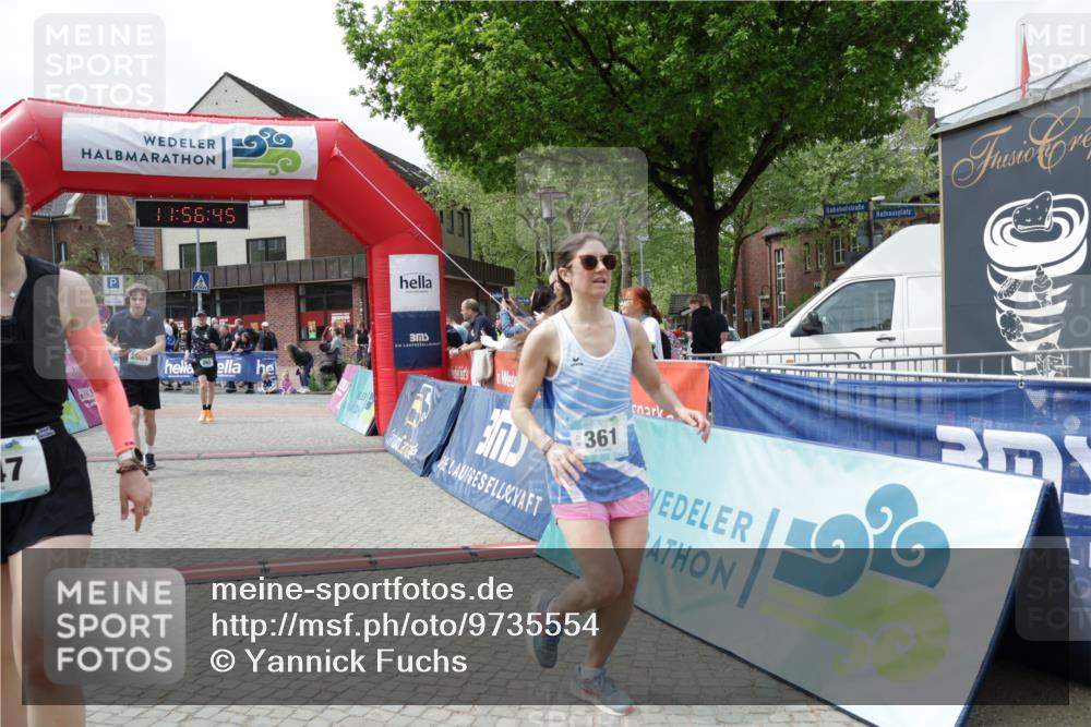 10.05.2026 - 8. Wedeler Halbmarathon Yannick Fuchs http://msf.ph/oto/9735554 10.05.2026 11:56:44 Ziel 293, 361, 587, 747, 2061 meine-sportfotos.de