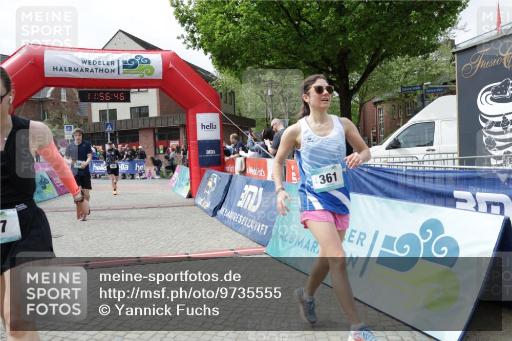10.05.2026 - 8. Wedeler Halbmarathon Yannick Fuchs http://msf.ph/oto/9735555 10.05.2026 11:56:44 Ziel 293, 361, 587, 747, 2061 meine-sportfotos.de