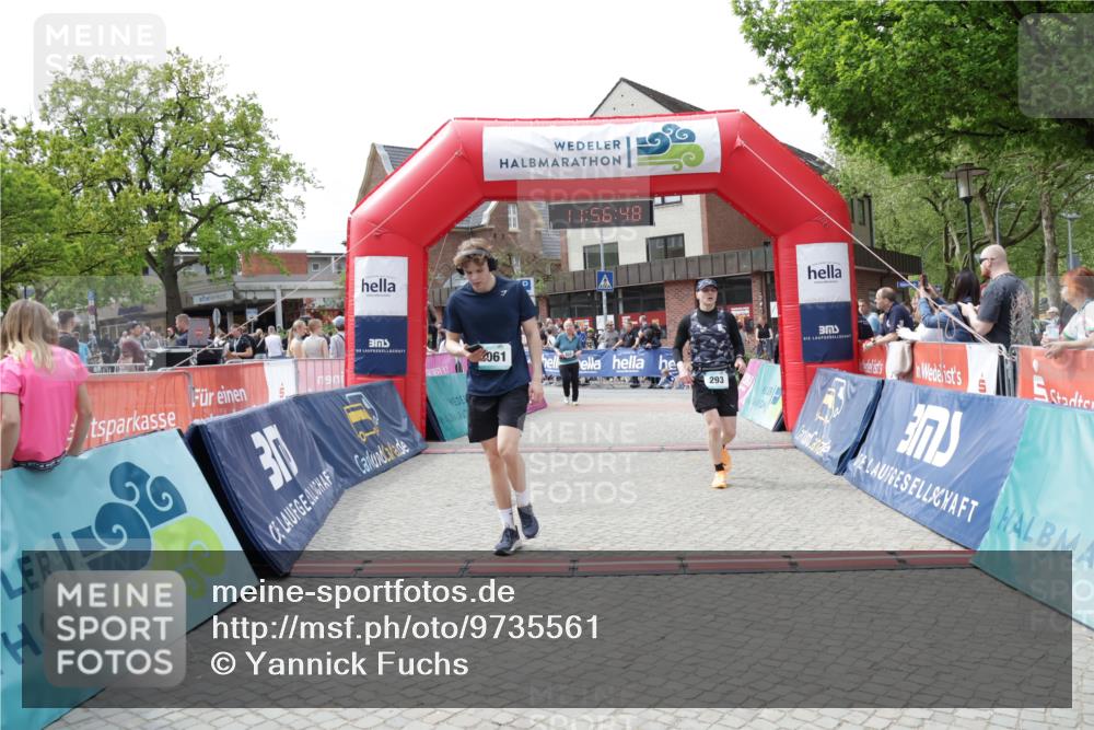 10.05.2026 - 8. Wedeler Halbmarathon Yannick Fuchs http://msf.ph/oto/9735561 10.05.2026 11:56:46 Ziel 293, 337, 361, 747, 2061 meine-sportfotos.de
