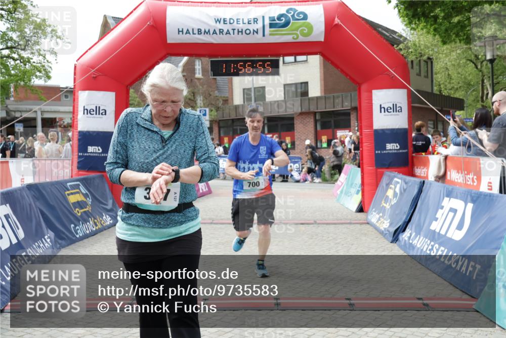 10.05.2026 - 8. Wedeler Halbmarathon Yannick Fuchs http://msf.ph/oto/9735583 10.05.2026 11:56:54 Ziel 337, 700 meine-sportfotos.de