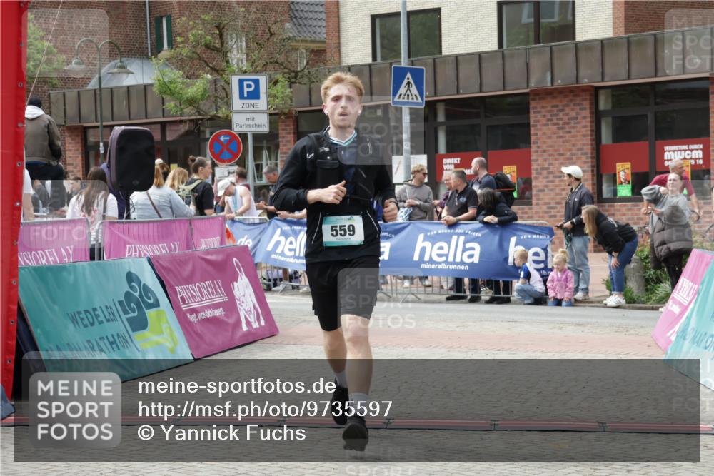 10.05.2026 - 8. Wedeler Halbmarathon Yannick Fuchs http://msf.ph/oto/9735597 10.05.2026 11:57:02 Ziel 559 meine-sportfotos.de