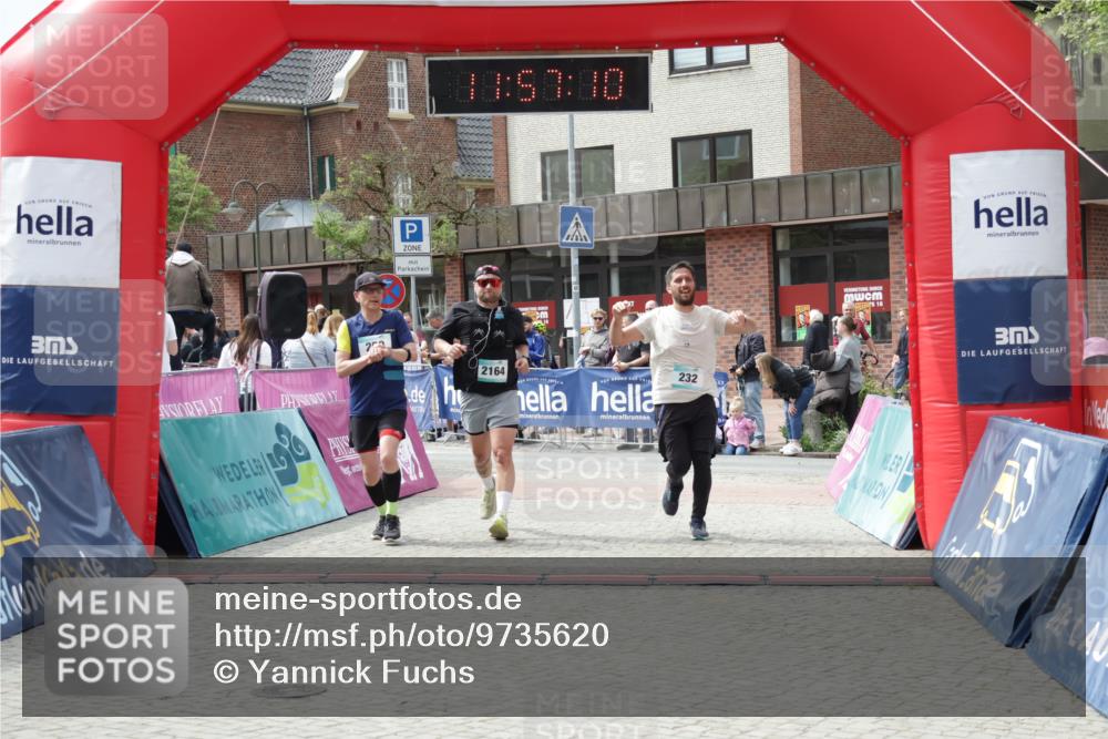 10.05.2026 - 8. Wedeler Halbmarathon Yannick Fuchs http://msf.ph/oto/9735620 10.05.2026 11:57:08 Ziel 232, 250, 559, 2164 meine-sportfotos.de