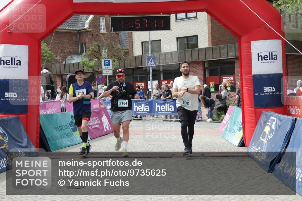 10.05.2026 - 8. Wedeler Halbmarathon Yannick Fuchs http://msf.ph/oto/9735625 10.05.2026 11:57:09 Ziel 232, 250, 2164 meine-sportfotos.de
