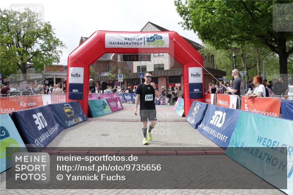 10.05.2026 - 8. Wedeler Halbmarathon Yannick Fuchs http://msf.ph/oto/9735656 10.05.2026 11:57:16 Ziel 2159 meine-sportfotos.de