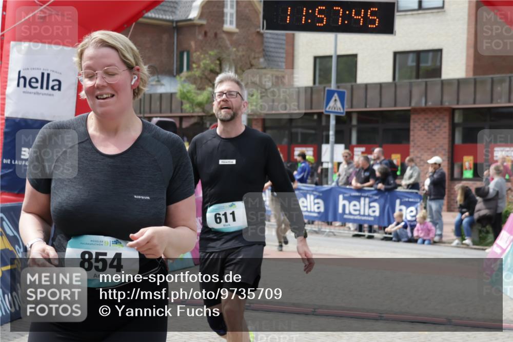 10.05.2026 - 8. Wedeler Halbmarathon Yannick Fuchs http://msf.ph/oto/9735709 10.05.2026 11:57:43 Ziel 558, 611, 663, 836, 854 meine-sportfotos.de