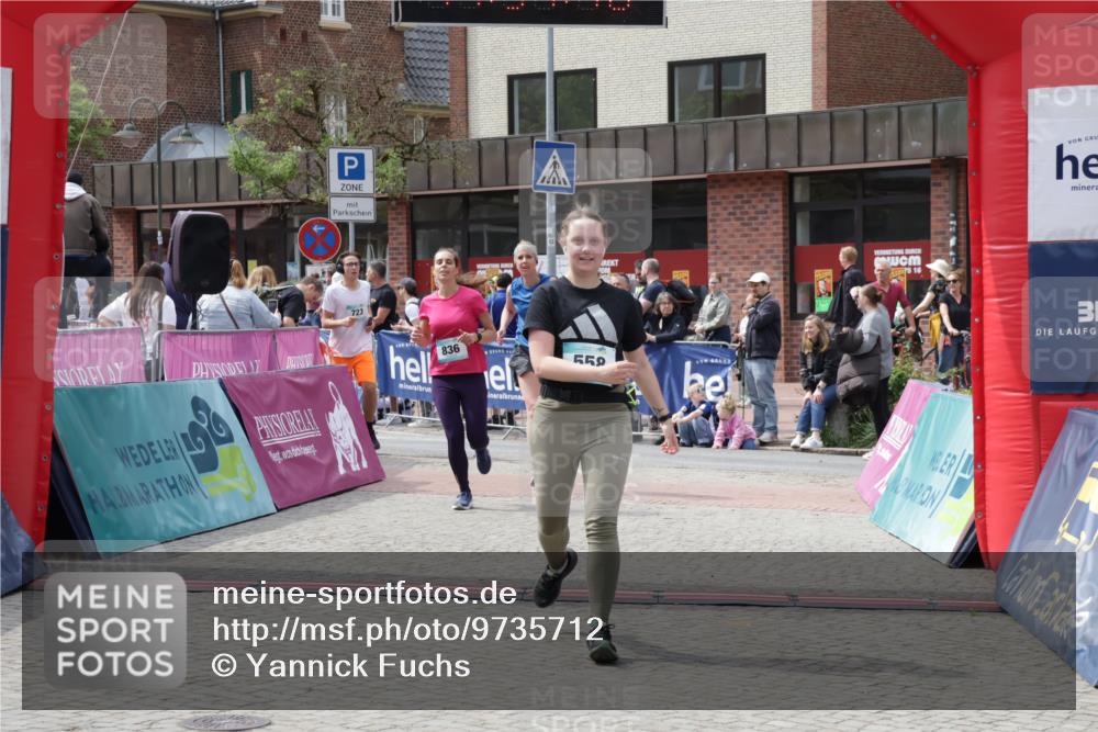 10.05.2026 - 8. Wedeler Halbmarathon Yannick Fuchs http://msf.ph/oto/9735712 10.05.2026 11:57:46 Ziel 558, 611, 836, 854, 972 meine-sportfotos.de