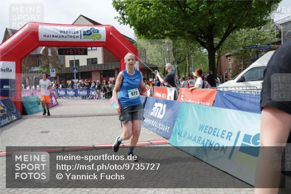10.05.2026 - 8. Wedeler Halbmarathon Yannick Fuchs http://msf.ph/oto/9735727 10.05.2026 11:57:50 Ziel 558, 723, 836, 972 meine-sportfotos.de