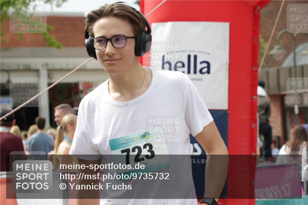 10.05.2026 - 8. Wedeler Halbmarathon Yannick Fuchs http://msf.ph/oto/9735732 10.05.2026 11:57:55 Ziel 723 meine-sportfotos.de