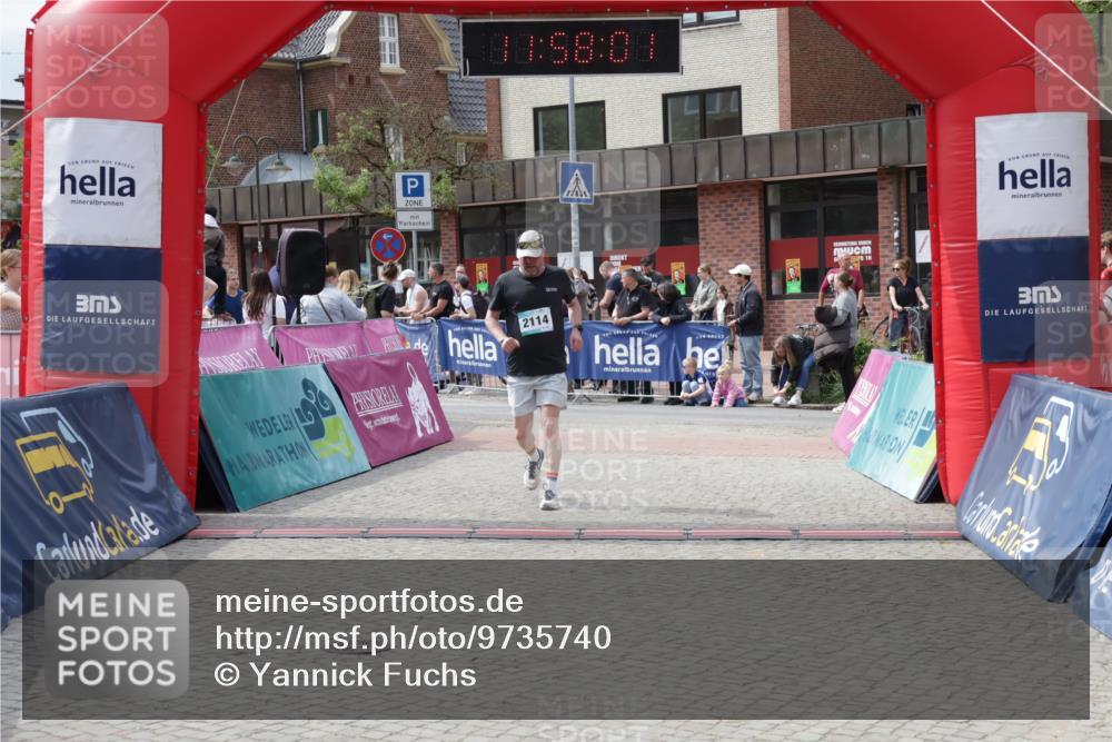 10.05.2026 - 8. Wedeler Halbmarathon Yannick Fuchs http://msf.ph/oto/9735740 10.05.2026 11:57:59 Ziel 2114, 2204 meine-sportfotos.de