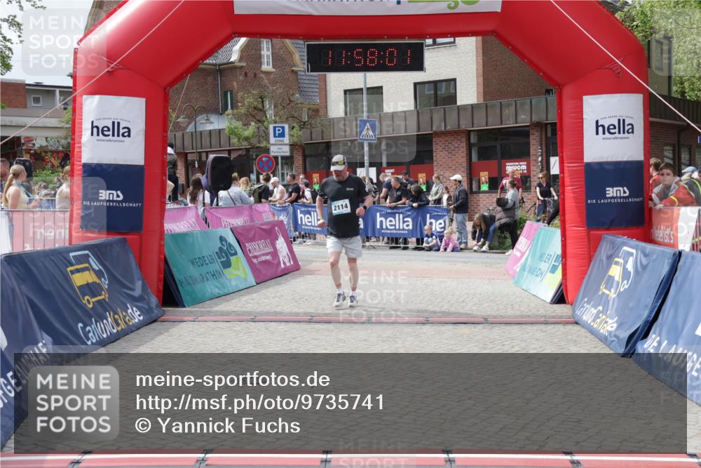 10.05.2026 - 8. Wedeler Halbmarathon Yannick Fuchs http://msf.ph/oto/9735741 10.05.2026 11:57:59 Ziel 2114, 2204 meine-sportfotos.de