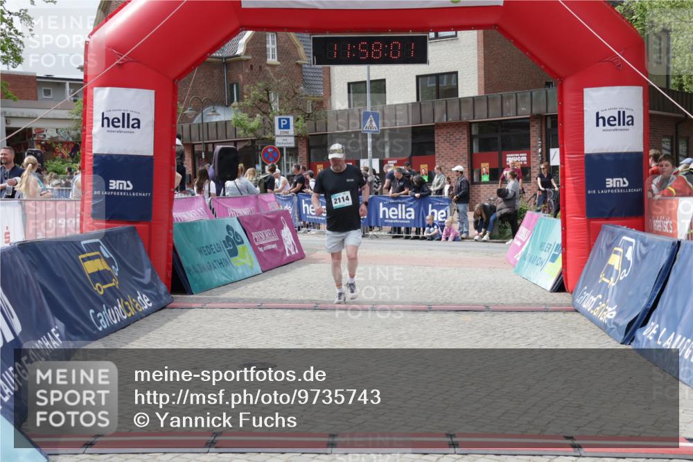 10.05.2026 - 8. Wedeler Halbmarathon Yannick Fuchs http://msf.ph/oto/9735743 10.05.2026 11:57:59 Ziel 2114, 2204 meine-sportfotos.de