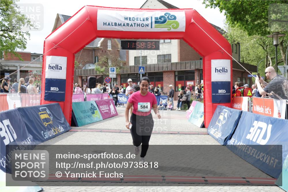 10.05.2026 - 8. Wedeler Halbmarathon Yannick Fuchs http://msf.ph/oto/9735818 10.05.2026 11:58:33 Ziel 77, 584, 879, 2131 meine-sportfotos.de