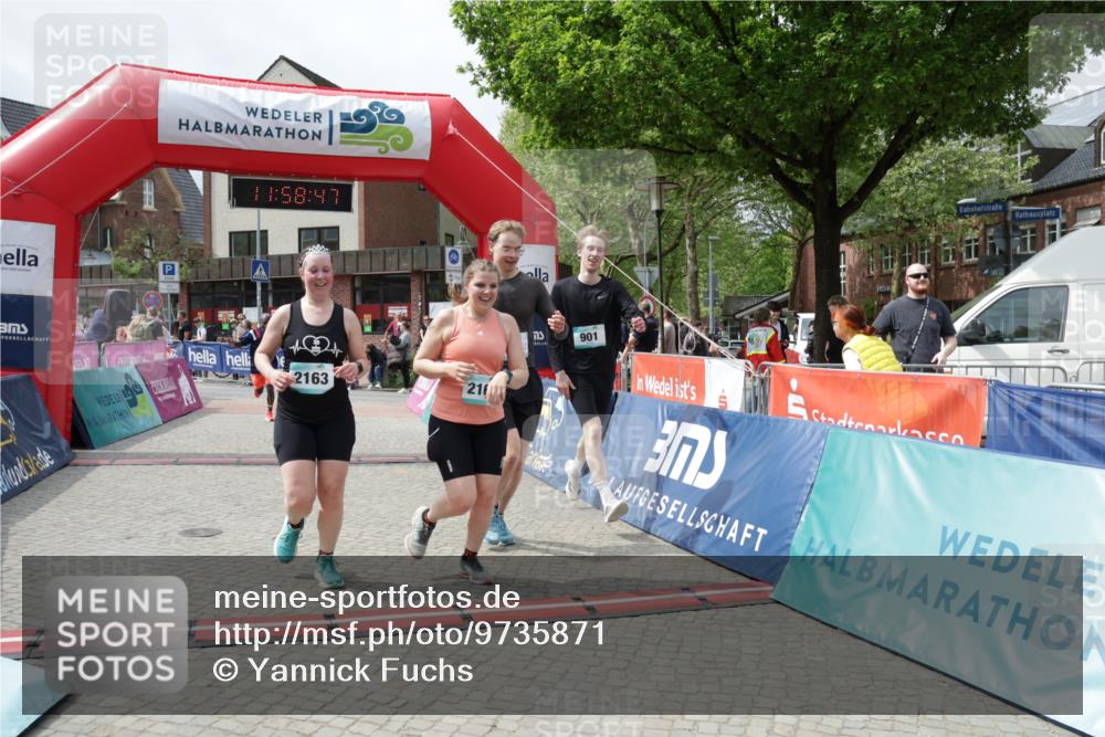 10.05.2026 - 8. Wedeler Halbmarathon Yannick Fuchs http://msf.ph/oto/9735871 10.05.2026 11:58:45 Ziel 136, 794, 901, 2163, 2169 meine-sportfotos.de