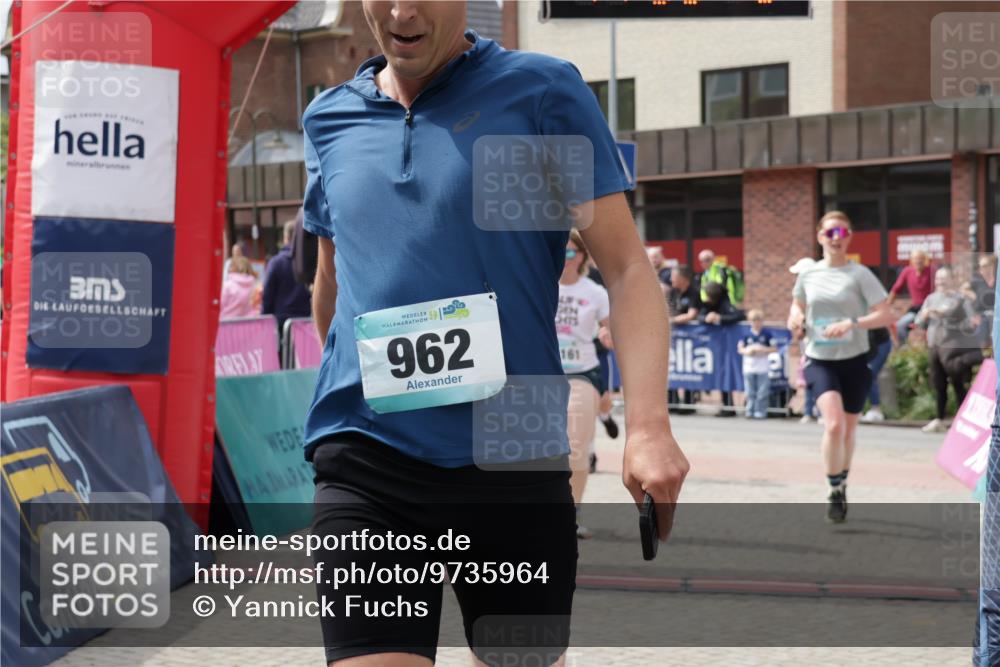10.05.2026 - 8. Wedeler Halbmarathon Yannick Fuchs http://msf.ph/oto/9735964 10.05.2026 11:59:15 Ziel 381, 482, 583, 737, 830, 870, 962, 2027, 2103, 2161 meine-sportfotos.de
