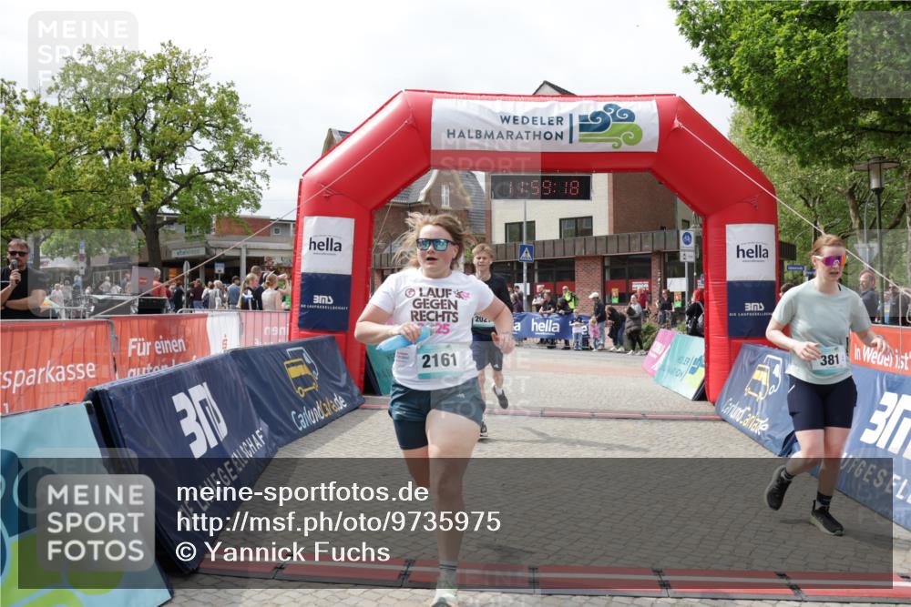 10.05.2026 - 8. Wedeler Halbmarathon Yannick Fuchs http://msf.ph/oto/9735975 10.05.2026 11:59:17 Ziel 381, 482, 583, 737, 870, 962, 2027, 2103, 2161 meine-sportfotos.de