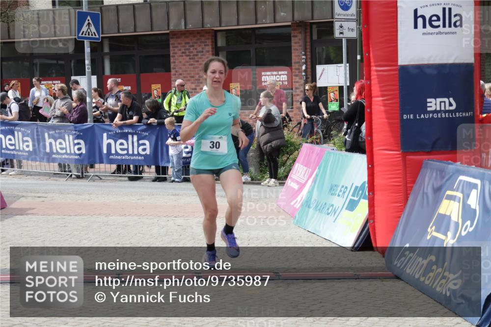10.05.2026 - 8. Wedeler Halbmarathon Yannick Fuchs http://msf.ph/oto/9735987 10.05.2026 11:59:22 Ziel 30, 2027 meine-sportfotos.de