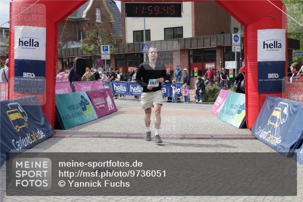 10.05.2026 - 8. Wedeler Halbmarathon Yannick Fuchs http://msf.ph/oto/9736051 10.05.2026 11:59:43 Ziel 24, 1037 meine-sportfotos.de