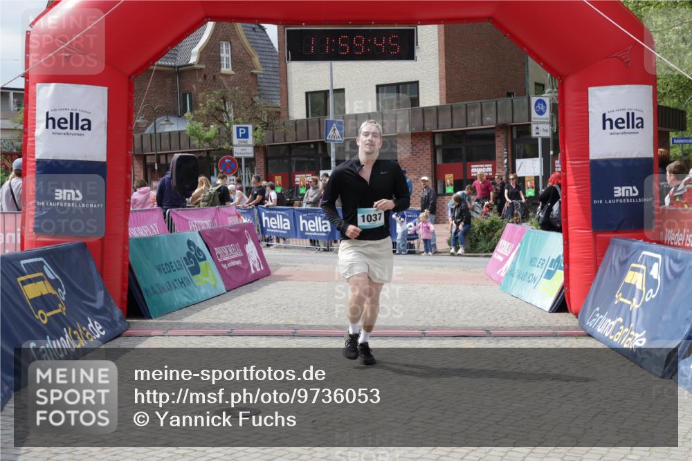 10.05.2026 - 8. Wedeler Halbmarathon Yannick Fuchs http://msf.ph/oto/9736053 10.05.2026 11:59:43 Ziel 24, 1037 meine-sportfotos.de
